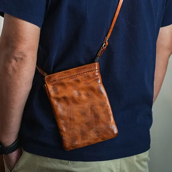 AETOO Винтажная дорожная сумка для мобильного телефона из коровьей кожи растительного дубления, простая повседневная маленькая сумка на одно плечо, диагональная сумка